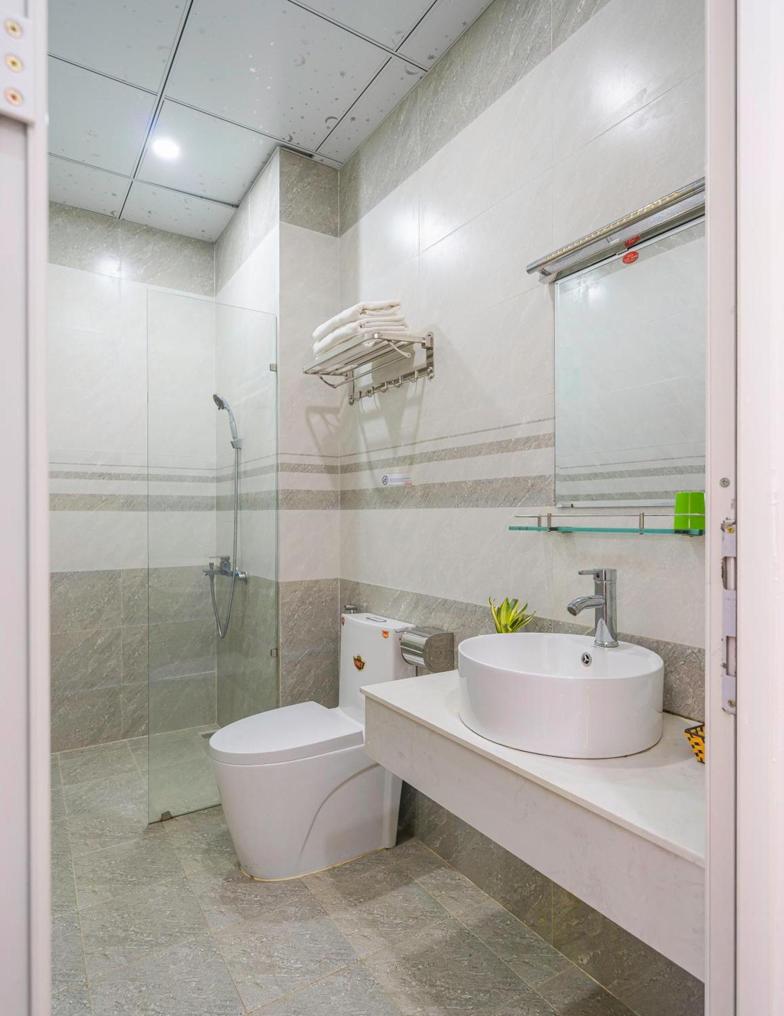 Khách Sạn Lối Về Đà Lạt Extérieur photo